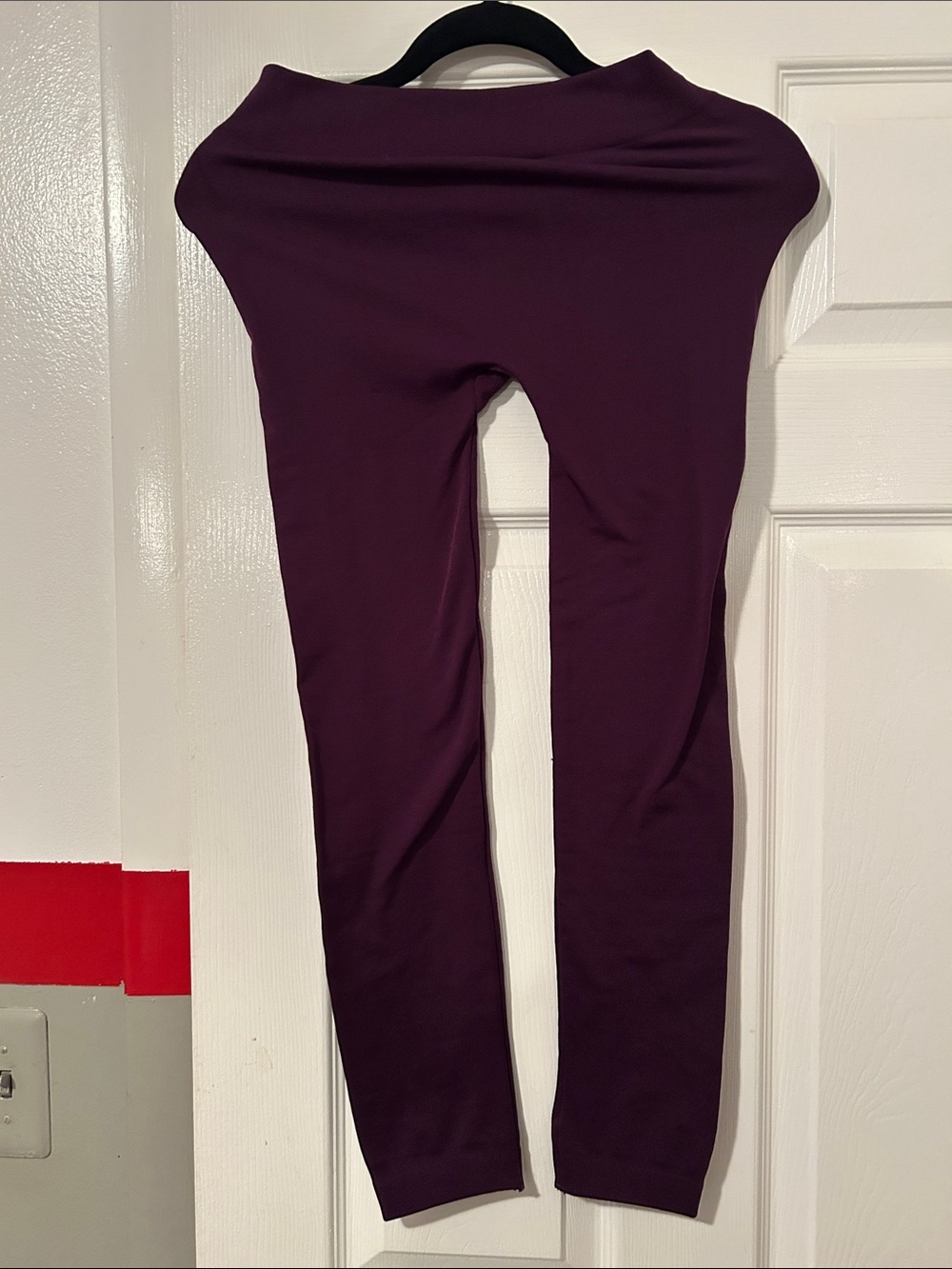 F&F Stretch Leggings in Deep Plum